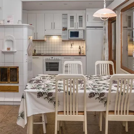 Ferienhaus Karhunvartijan Linna B14 *