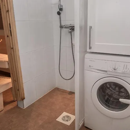 Karhunvartijan Linna B14 *